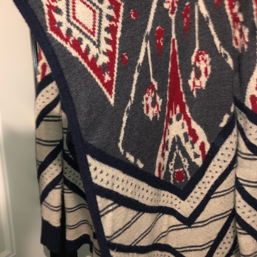 Cardigan - Picture 2 of 3